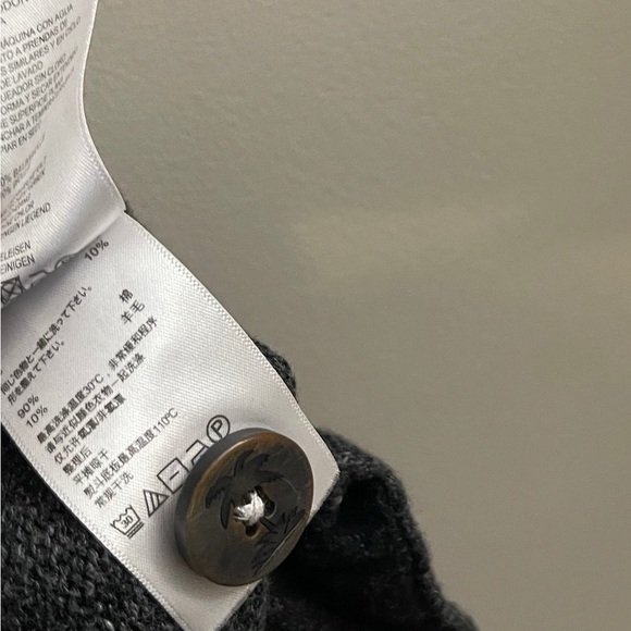 Vintage Tommy Bahama Shawl Charcoal Grandpa Cardigan Palm Trees Dolphin Design L - Picture 2 of 5